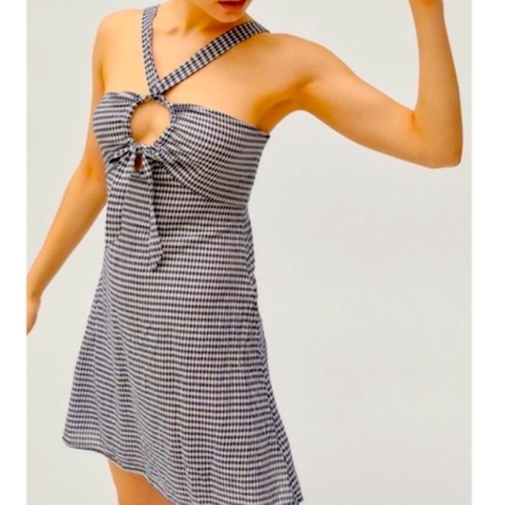 40 NWOT UO Twist-Front Mini dress